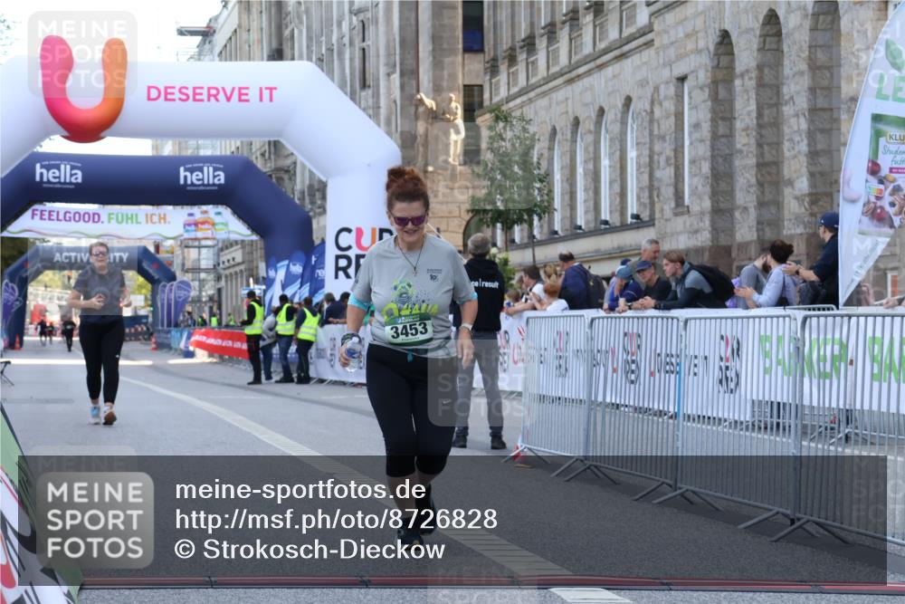 07.09.2025 - BARMER Alsterlauf Strokosch-Dieckow http://msf.ph/oto/8726828 07.09.2025 10:37:35 Ziel 3338, 3339, 3453 meine-sportfotos.de