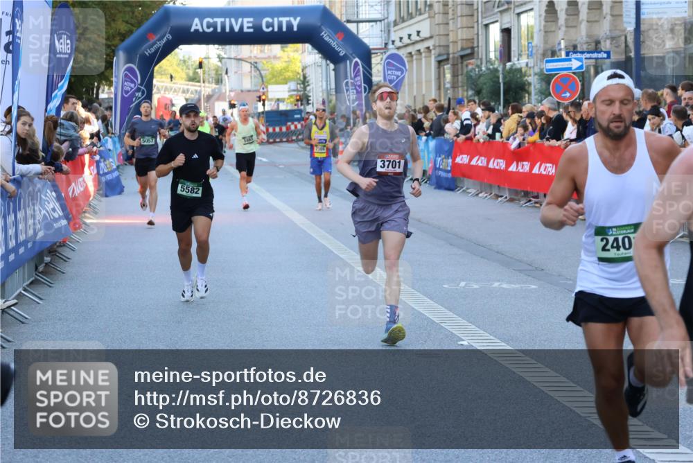 07.09.2025 - BARMER Alsterlauf Strokosch-Dieckow http://msf.ph/oto/8726836 07.09.2025 09:39:53 Ziel 2680, 3467, 3669, 4645, 4747, 4916, 5142, 5785, 5931, 5980, 6212, 6309, 6315, 8409 meine-sportfotos.de