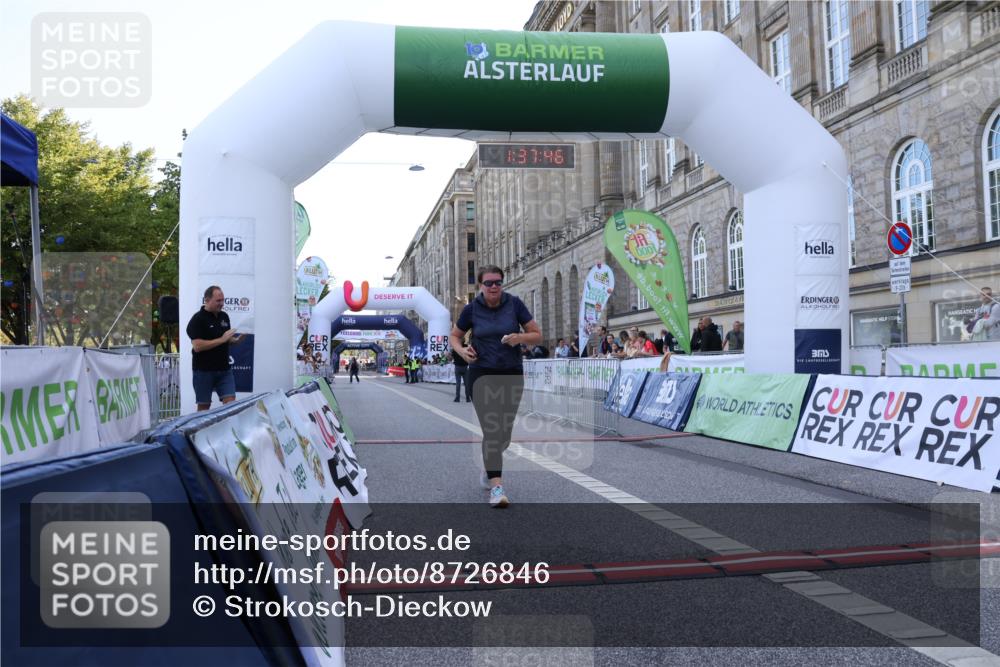 07.09.2025 - BARMER Alsterlauf Strokosch-Dieckow http://msf.ph/oto/8726846 07.09.2025 10:37:44 Ziel  meine-sportfotos.de