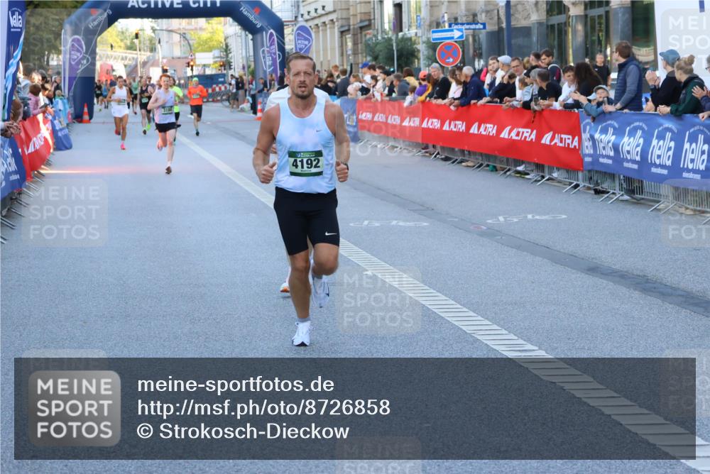 07.09.2025 - BARMER Alsterlauf Strokosch-Dieckow http://msf.ph/oto/8726858 07.09.2025 09:39:39 Ziel 2309, 2658, 3701, 4639, 4645, 4747, 4916, 5057, 5582, 5863, 5931, 8437 meine-sportfotos.de