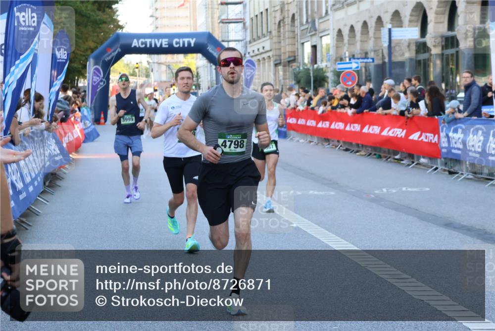 07.09.2025 - BARMER Alsterlauf Strokosch-Dieckow http://msf.ph/oto/8726871 07.09.2025 09:39:29 Ziel 2309, 2401, 2566, 2658, 2964, 3180, 3701, 3753, 4639, 5057, 5436, 5440, 5582, 5863 meine-sportfotos.de