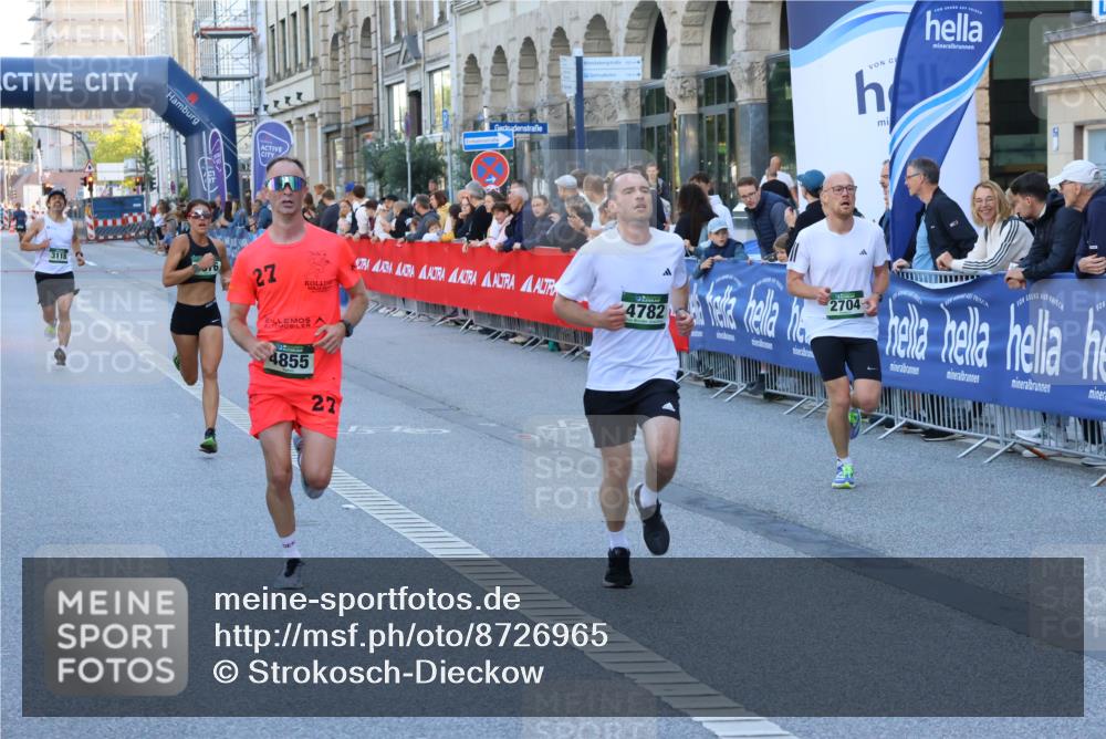 07.09.2025 - BARMER Alsterlauf Strokosch-Dieckow http://msf.ph/oto/8726965 07.09.2025 09:37:46 Ziel 2663, 4595, 4800, 4997, 5566, 6024, 8128 meine-sportfotos.de
