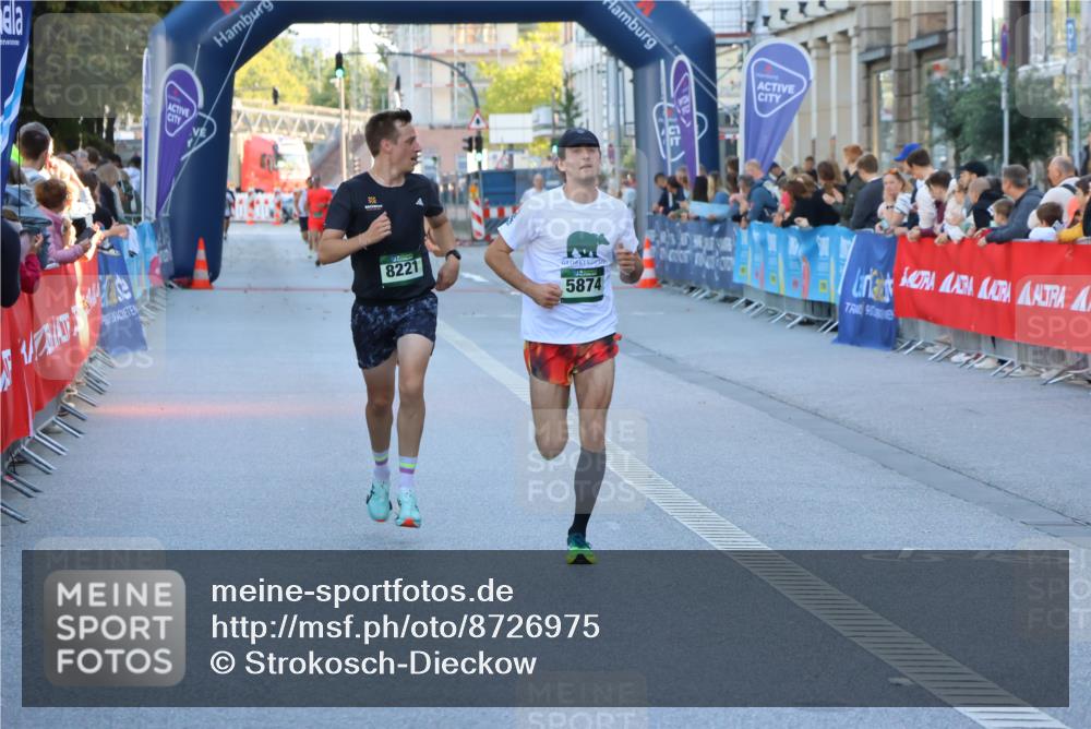 07.09.2025 - BARMER Alsterlauf Strokosch-Dieckow http://msf.ph/oto/8726975 07.09.2025 09:37:26 Ziel 2704, 3118, 3754, 4782, 4855, 5976 meine-sportfotos.de