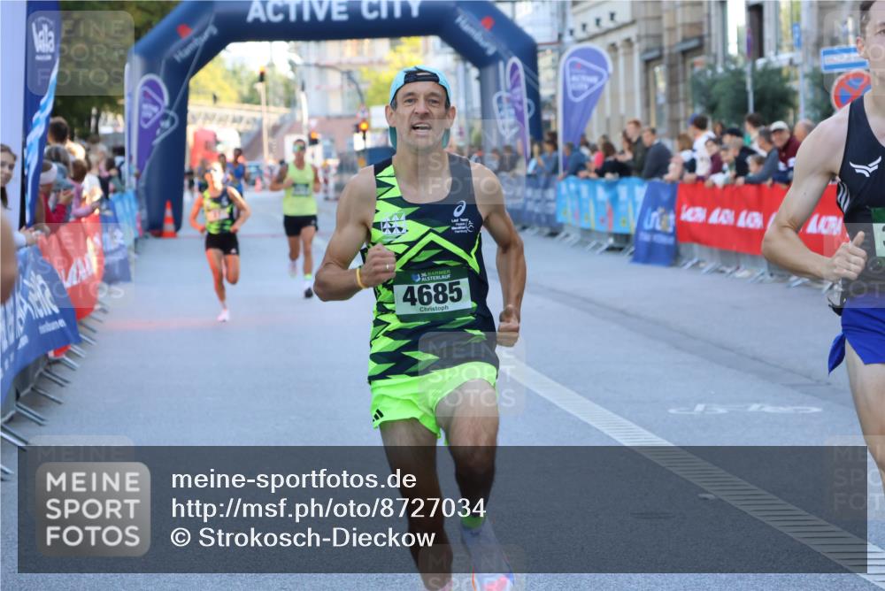 07.09.2025 - BARMER Alsterlauf Strokosch-Dieckow http://msf.ph/oto/8727034 07.09.2025 09:36:12 Ziel 2529, 2779, 3418, 4853, 5660, 5748, 5924 meine-sportfotos.de