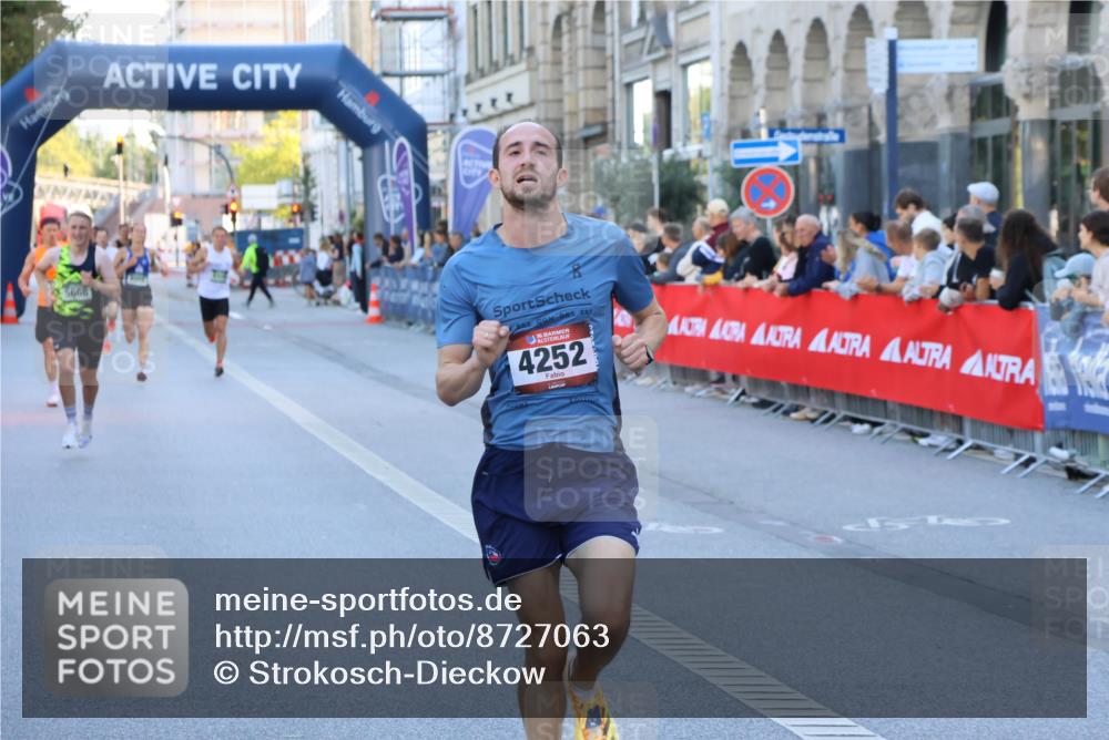 07.09.2025 - BARMER Alsterlauf Strokosch-Dieckow http://msf.ph/oto/8727063 07.09.2025 09:35:48 Ziel 27, 2012, 3417, 3422, 4041, 4614, 4647, 4685, 5354, 5754 meine-sportfotos.de