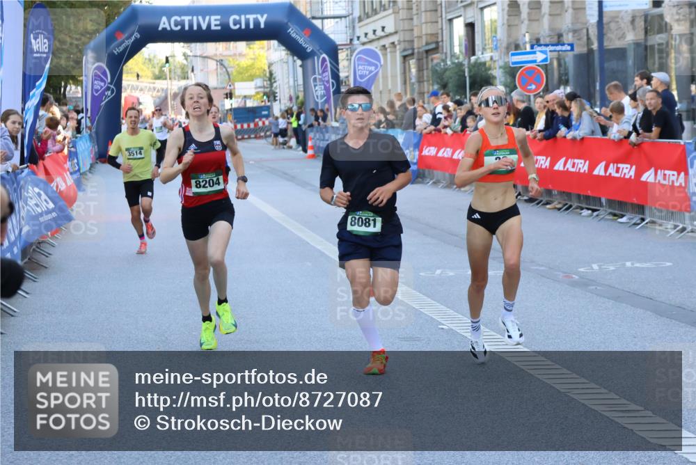 07.09.2025 - BARMER Alsterlauf Strokosch-Dieckow http://msf.ph/oto/8727087 07.09.2025 09:35:19 Ziel 4252, 5148, 5203, 5666 meine-sportfotos.de