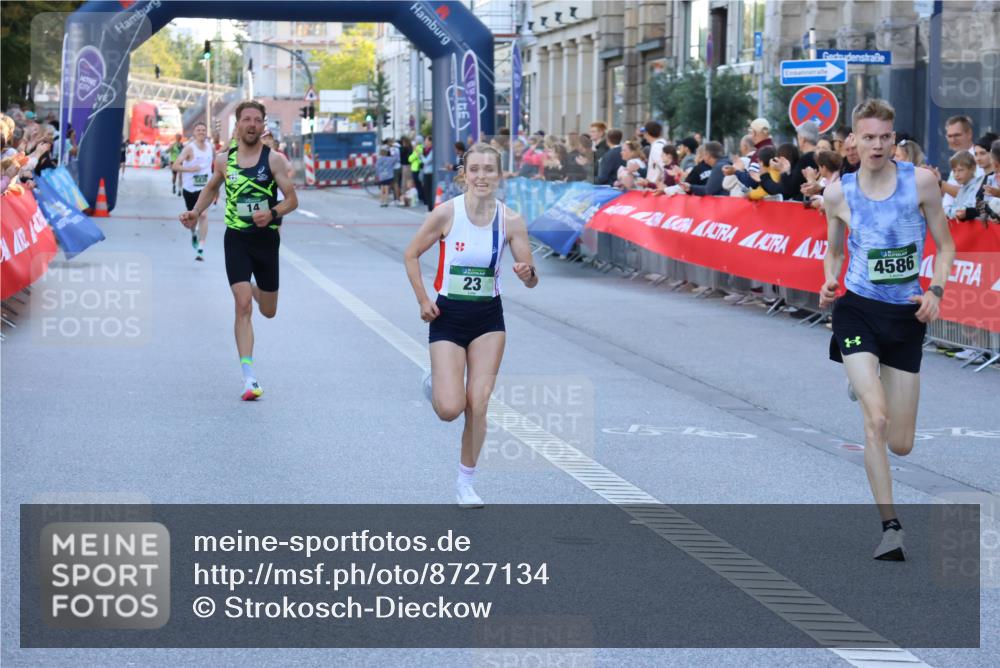 07.09.2025 - BARMER Alsterlauf Strokosch-Dieckow http://msf.ph/oto/8727134 07.09.2025 09:34:26 Ziel 3378, 3926, 4138, 4286, 4288, 5604, 5641, 8037 meine-sportfotos.de
