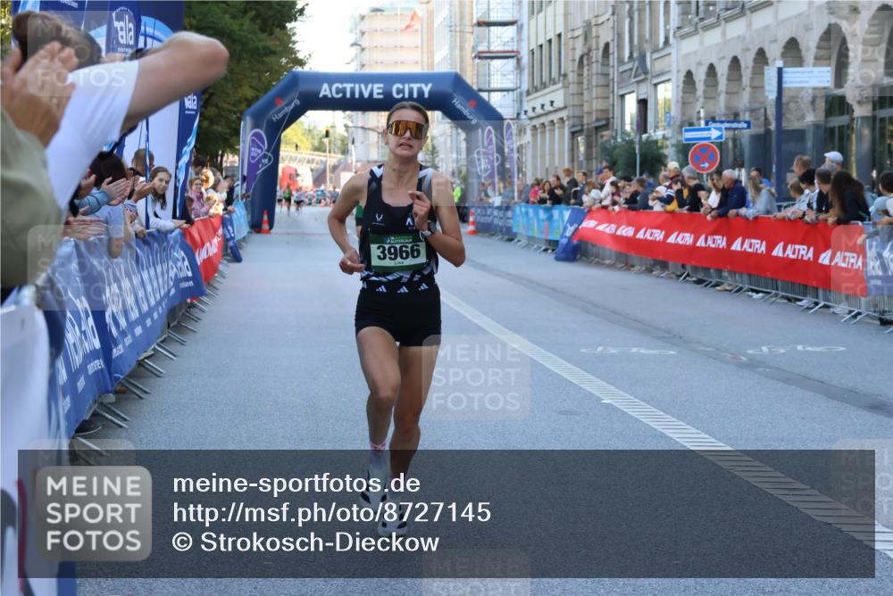 07.09.2025 - BARMER Alsterlauf Strokosch-Dieckow http://msf.ph/oto/8727145 07.09.2025 09:34:02 Ziel 14, 23, 4586, 5396, 5826 meine-sportfotos.de