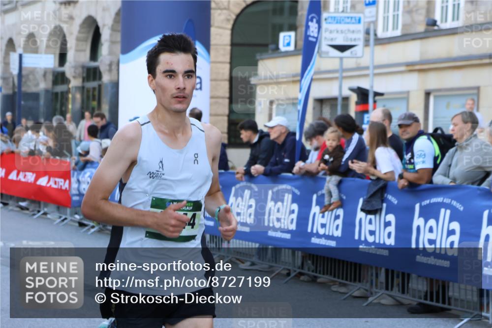 07.09.2025 - BARMER Alsterlauf Strokosch-Dieckow http://msf.ph/oto/8727199 07.09.2025 09:32:21 Ziel 21, 4118, 8354 meine-sportfotos.de