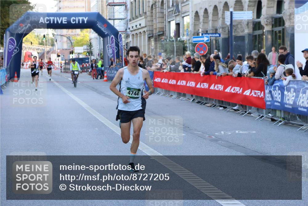 07.09.2025 - BARMER Alsterlauf Strokosch-Dieckow http://msf.ph/oto/8727205 07.09.2025 09:32:19 Ziel 21, 4118, 8354 meine-sportfotos.de