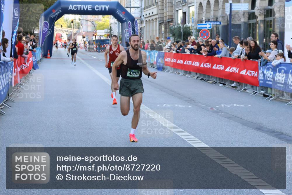 07.09.2025 - BARMER Alsterlauf Strokosch-Dieckow http://msf.ph/oto/8727220 07.09.2025 09:32:03 Ziel 21, 4744, 8354, 8374 meine-sportfotos.de