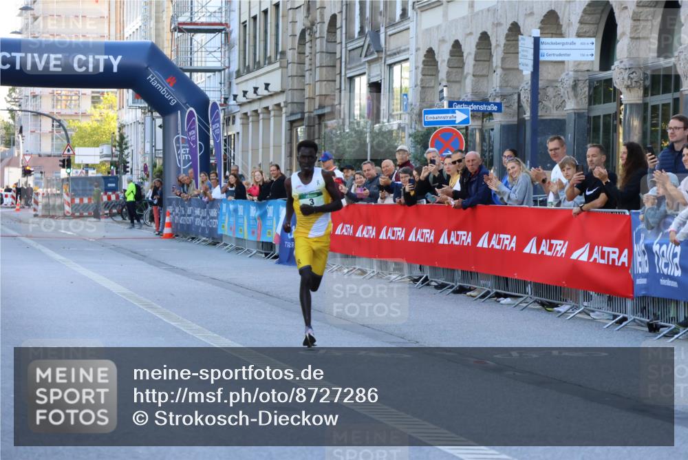 07.09.2025 - BARMER Alsterlauf Strokosch-Dieckow http://msf.ph/oto/8727286 07.09.2025 09:28:16 Ziel  meine-sportfotos.de