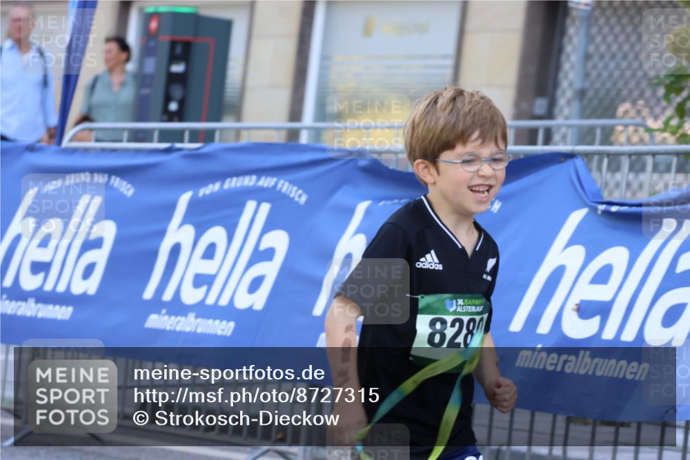 07.09.2025 - BARMER Alsterlauf Strokosch-Dieckow http://msf.ph/oto/8727315 07.09.2025 12:19:52 Ziel  meine-sportfotos.de