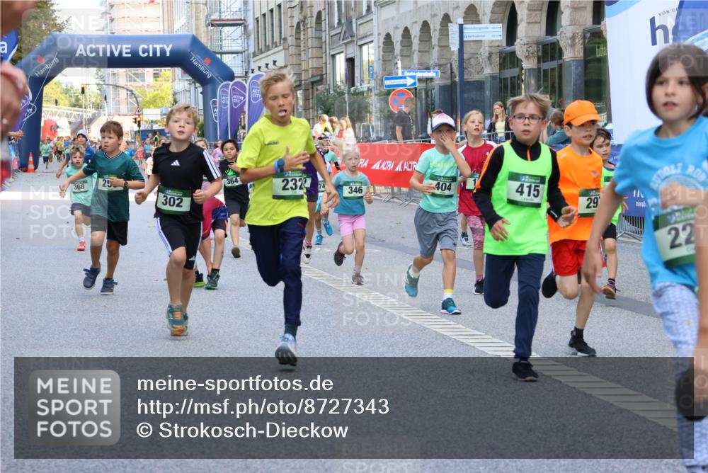07.09.2025 - BARMER Alsterlauf Strokosch-Dieckow http://msf.ph/oto/8727343 07.09.2025 10:51:54 Ziel  meine-sportfotos.de