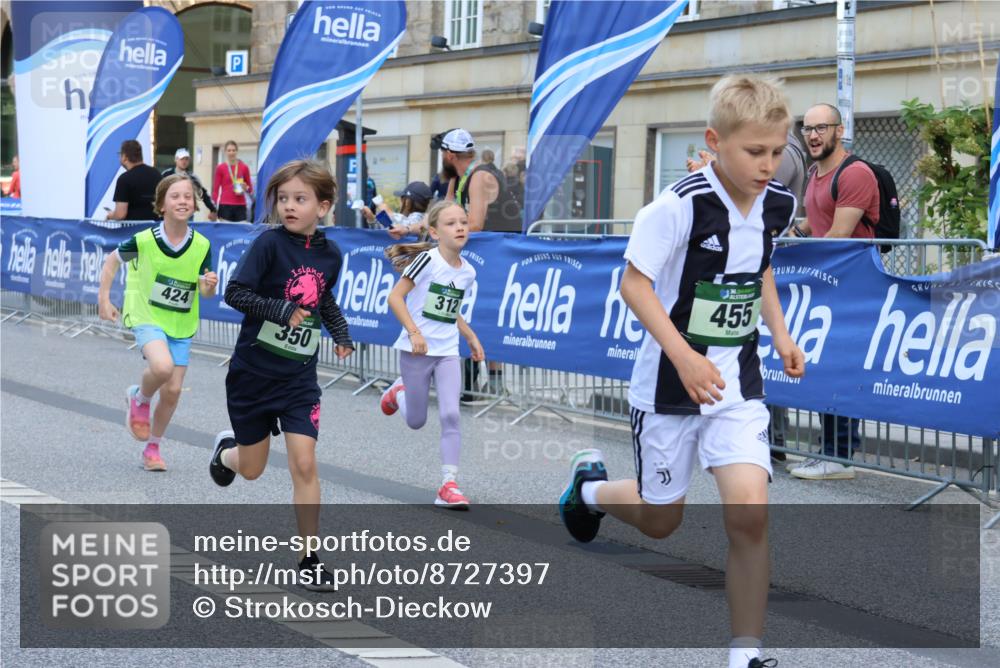07.09.2025 - BARMER Alsterlauf Strokosch-Dieckow http://msf.ph/oto/8727397 07.09.2025 10:51:49 Ziel  meine-sportfotos.de