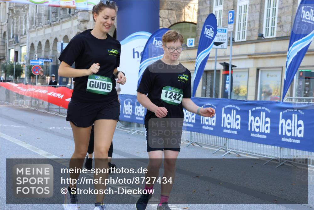 07.09.2025 - BARMER Alsterlauf Strokosch-Dieckow http://msf.ph/oto/8727434 07.09.2025 12:11:41 Ziel  meine-sportfotos.de