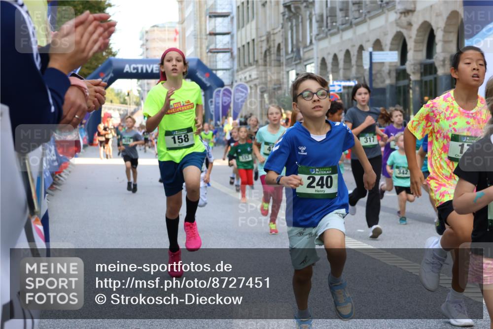 07.09.2025 - BARMER Alsterlauf Strokosch-Dieckow http://msf.ph/oto/8727451 07.09.2025 10:51:39 Ziel  meine-sportfotos.de