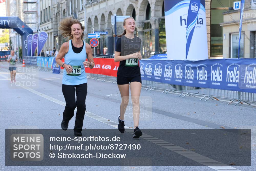 07.09.2025 - BARMER Alsterlauf Strokosch-Dieckow http://msf.ph/oto/8727490 07.09.2025 12:10:20 Ziel  meine-sportfotos.de