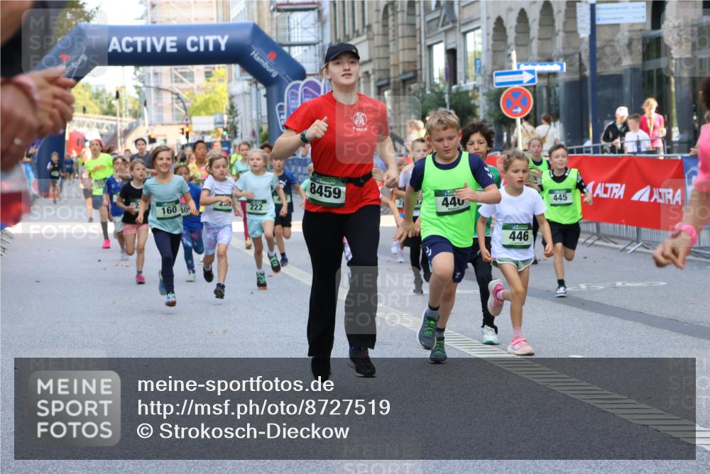 07.09.2025 - BARMER Alsterlauf Strokosch-Dieckow http://msf.ph/oto/8727519 07.09.2025 10:51:31 Ziel  meine-sportfotos.de