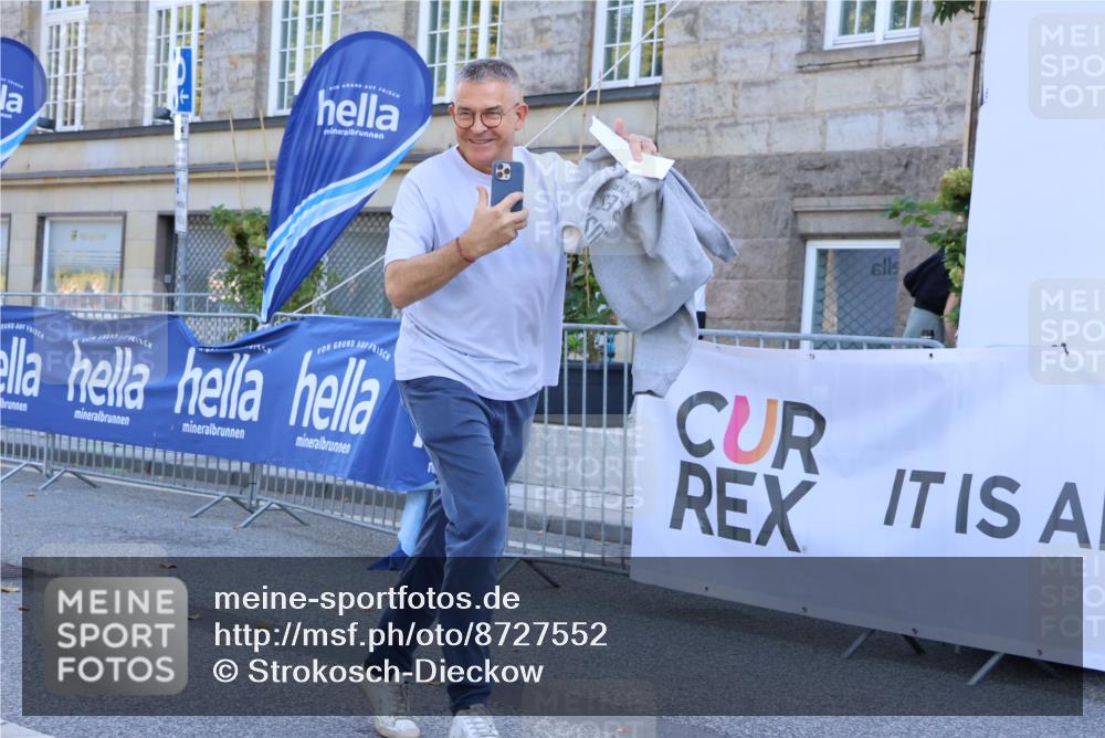 07.09.2025 - BARMER Alsterlauf Strokosch-Dieckow http://msf.ph/oto/8727552 07.09.2025 12:08:59 Ziel  meine-sportfotos.de