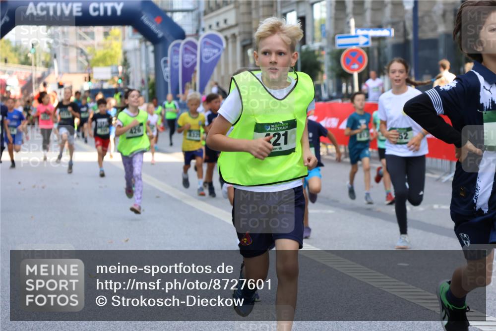 07.09.2025 - BARMER Alsterlauf Strokosch-Dieckow http://msf.ph/oto/8727601 07.09.2025 10:51:21 Ziel  meine-sportfotos.de