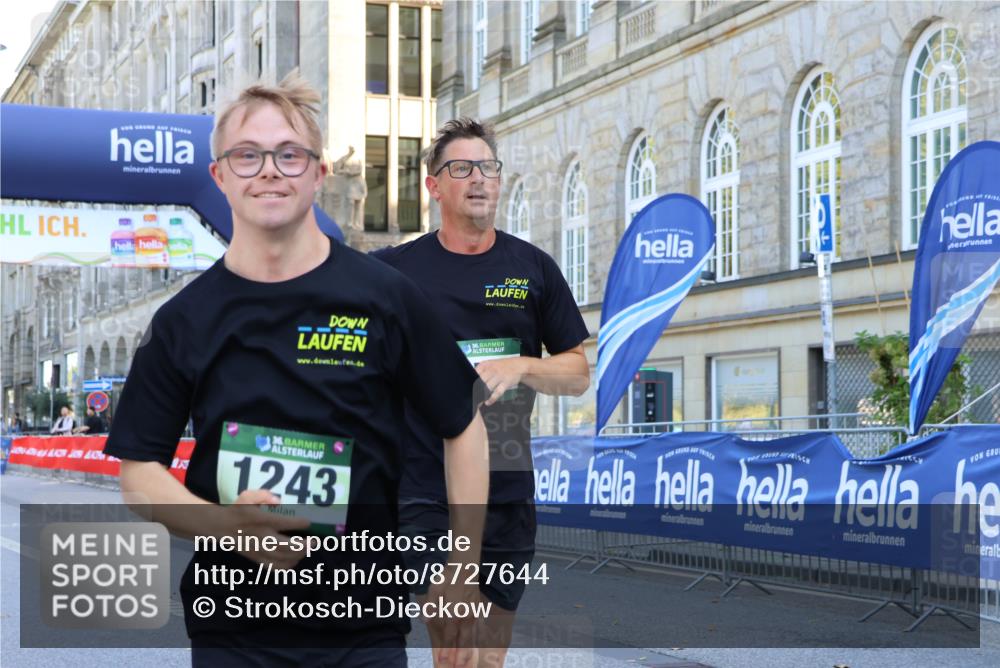 07.09.2025 - BARMER Alsterlauf Strokosch-Dieckow http://msf.ph/oto/8727644 07.09.2025 12:06:31 Ziel  meine-sportfotos.de
