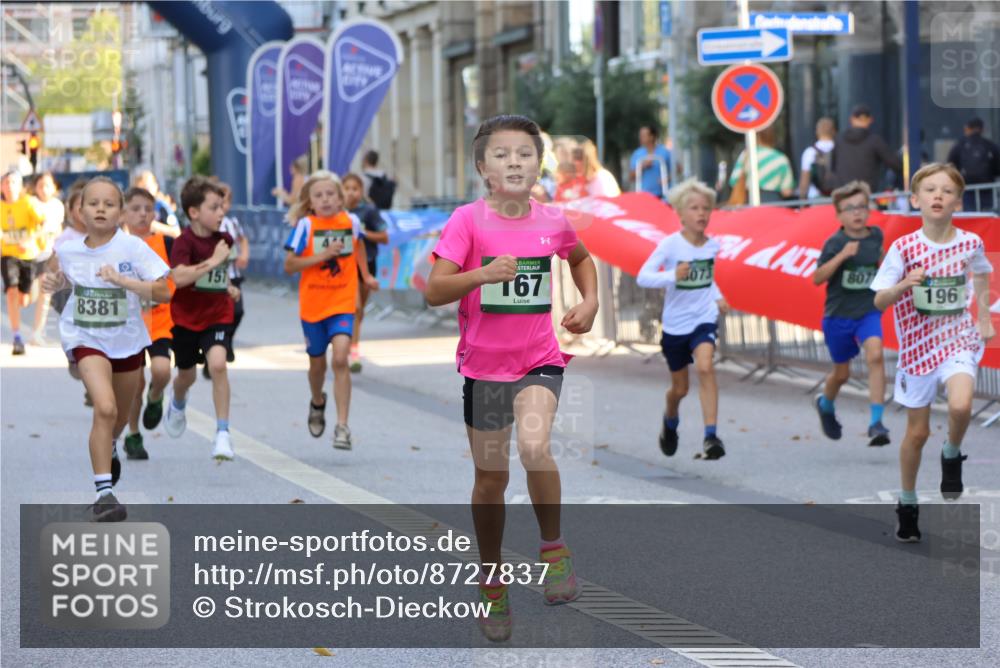 07.09.2025 - BARMER Alsterlauf Strokosch-Dieckow http://msf.ph/oto/8727837 07.09.2025 10:50:45 Ziel  meine-sportfotos.de