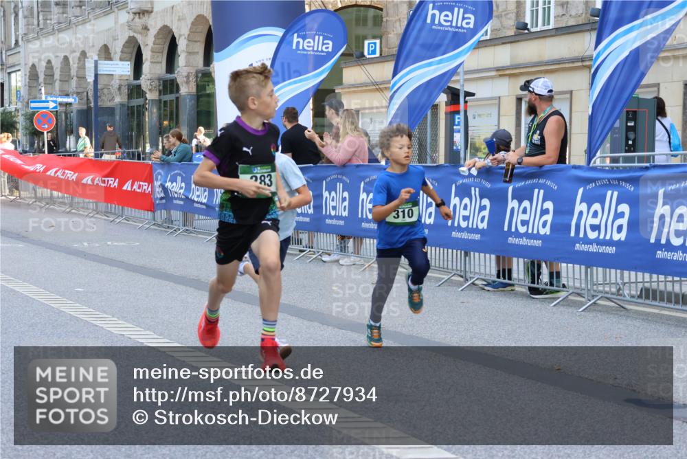 07.09.2025 - BARMER Alsterlauf Strokosch-Dieckow http://msf.ph/oto/8727934 07.09.2025 10:50:31 Ziel  meine-sportfotos.de