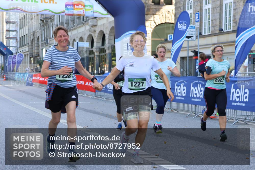 07.09.2025 - BARMER Alsterlauf Strokosch-Dieckow http://msf.ph/oto/8727952 07.09.2025 12:02:46 Ziel  meine-sportfotos.de