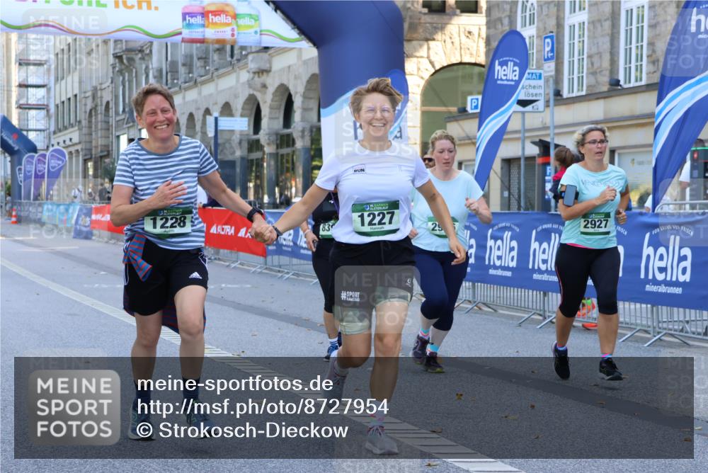 07.09.2025 - BARMER Alsterlauf Strokosch-Dieckow http://msf.ph/oto/8727954 07.09.2025 12:02:46 Ziel  meine-sportfotos.de