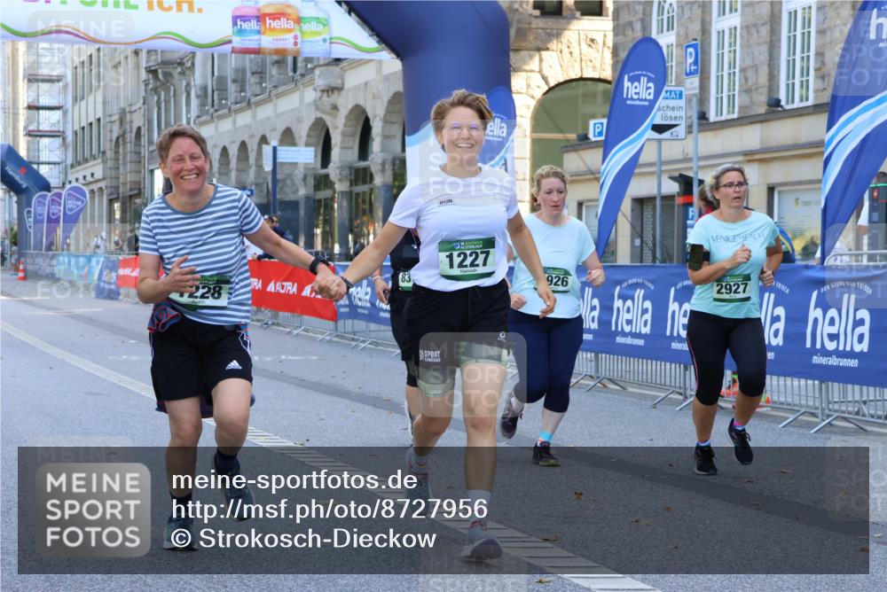 07.09.2025 - BARMER Alsterlauf Strokosch-Dieckow http://msf.ph/oto/8727956 07.09.2025 12:02:46 Ziel  meine-sportfotos.de