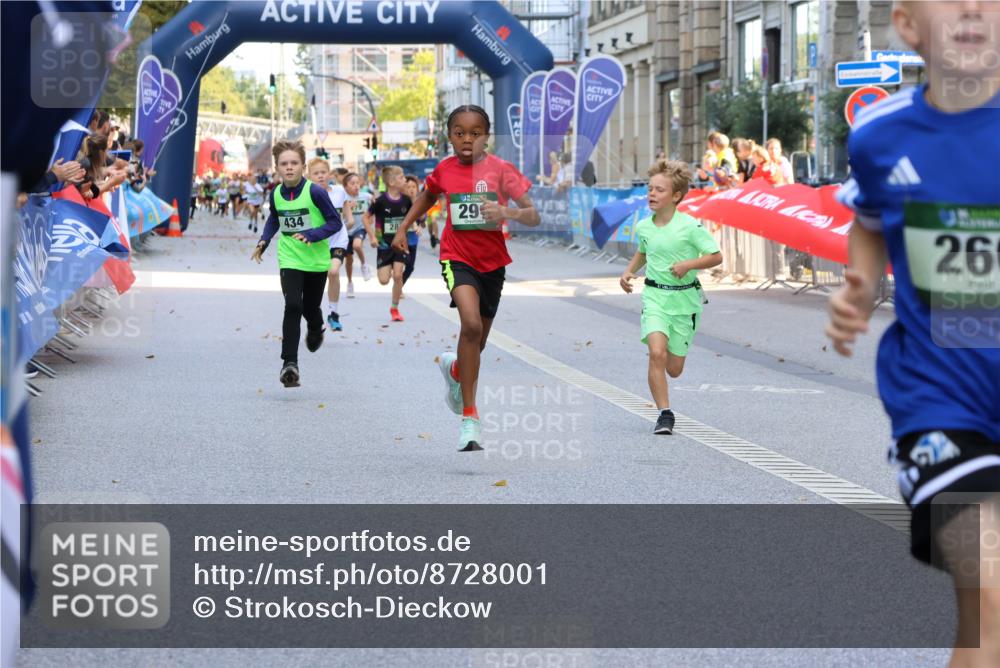 07.09.2025 - BARMER Alsterlauf Strokosch-Dieckow http://msf.ph/oto/8728001 07.09.2025 10:50:24 Ziel  meine-sportfotos.de