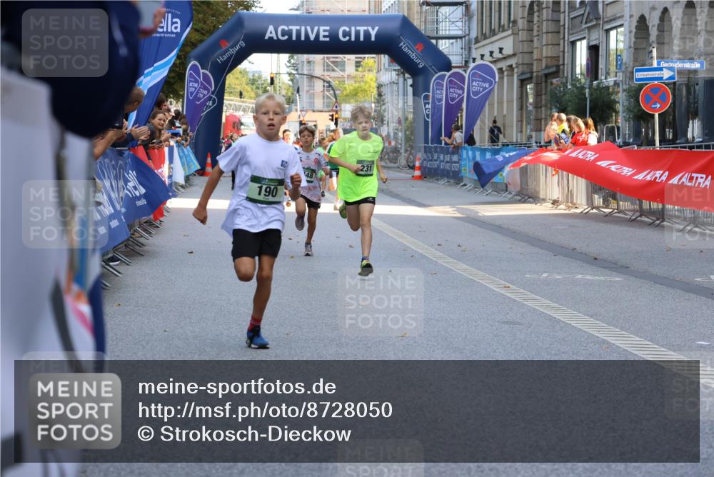07.09.2025 - BARMER Alsterlauf Strokosch-Dieckow http://msf.ph/oto/8728050 07.09.2025 10:50:13 Ziel  meine-sportfotos.de