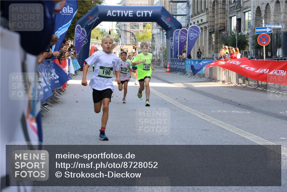 07.09.2025 - BARMER Alsterlauf Strokosch-Dieckow http://msf.ph/oto/8728052 07.09.2025 10:50:13 Ziel  meine-sportfotos.de