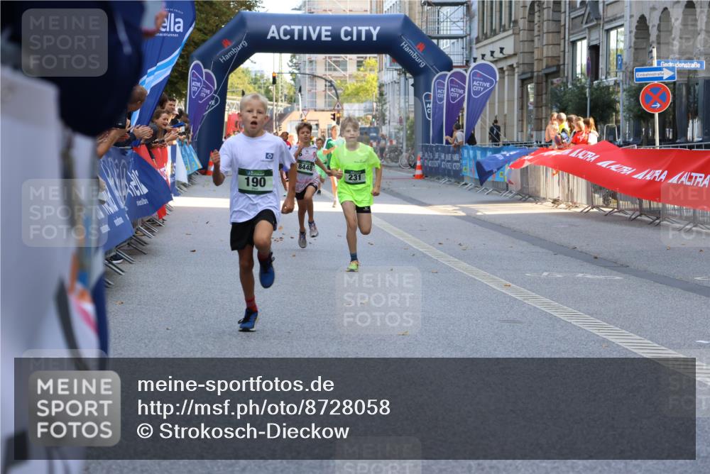 07.09.2025 - BARMER Alsterlauf Strokosch-Dieckow http://msf.ph/oto/8728058 07.09.2025 10:50:13 Ziel  meine-sportfotos.de