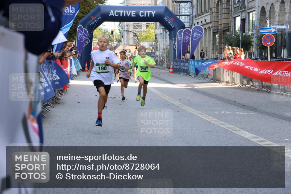 07.09.2025 - BARMER Alsterlauf Strokosch-Dieckow http://msf.ph/oto/8728064 07.09.2025 10:50:13 Ziel  meine-sportfotos.de