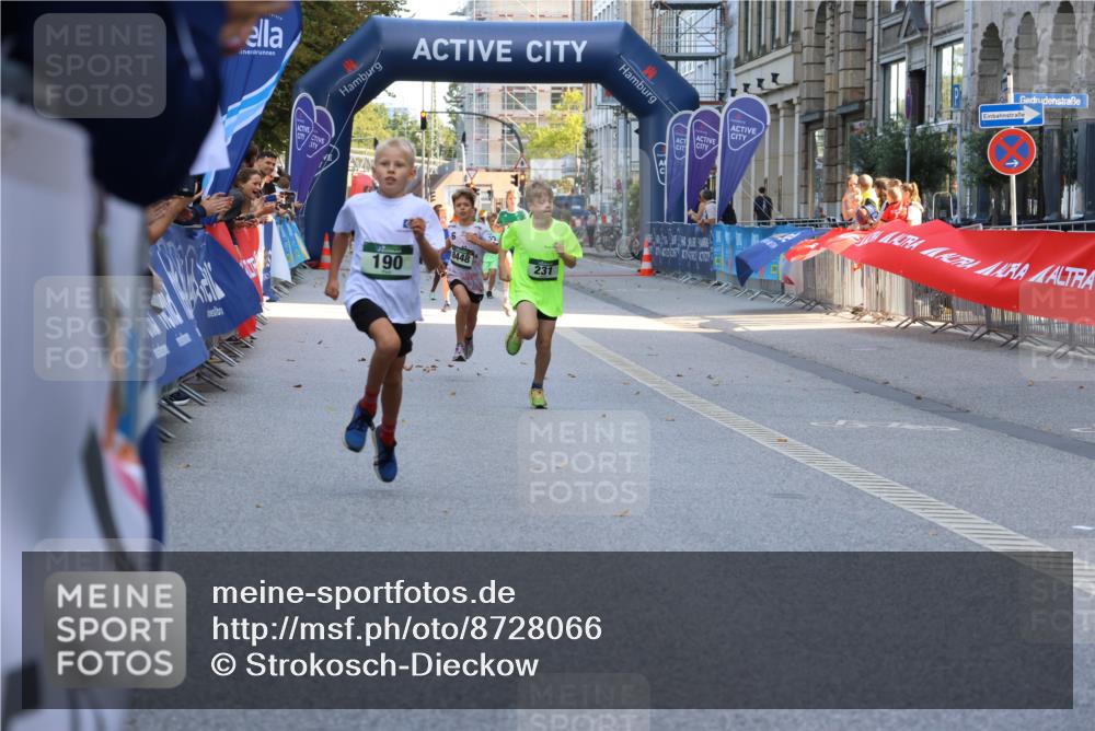 07.09.2025 - BARMER Alsterlauf Strokosch-Dieckow http://msf.ph/oto/8728066 07.09.2025 10:50:13 Ziel  meine-sportfotos.de