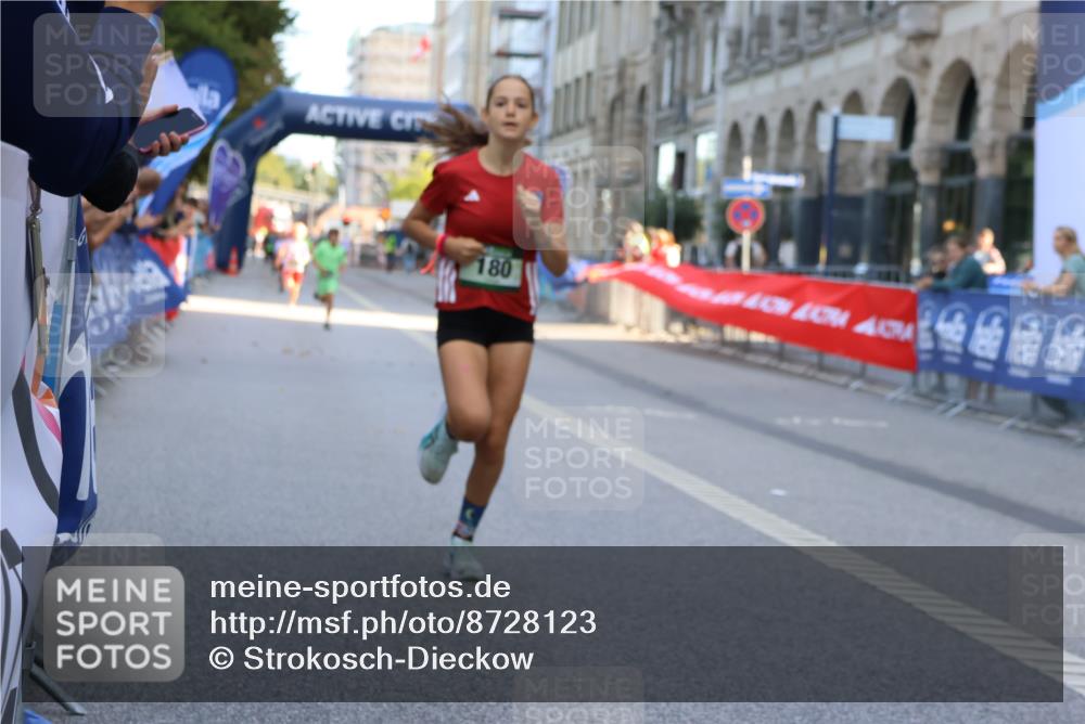 07.09.2025 - BARMER Alsterlauf Strokosch-Dieckow http://msf.ph/oto/8728123 07.09.2025 10:50:02 Ziel  meine-sportfotos.de