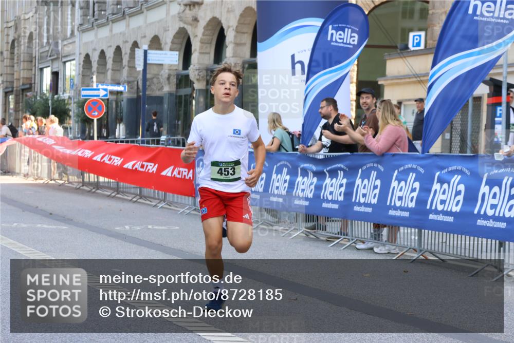 07.09.2025 - BARMER Alsterlauf Strokosch-Dieckow http://msf.ph/oto/8728185 07.09.2025 10:49:49 Ziel  meine-sportfotos.de