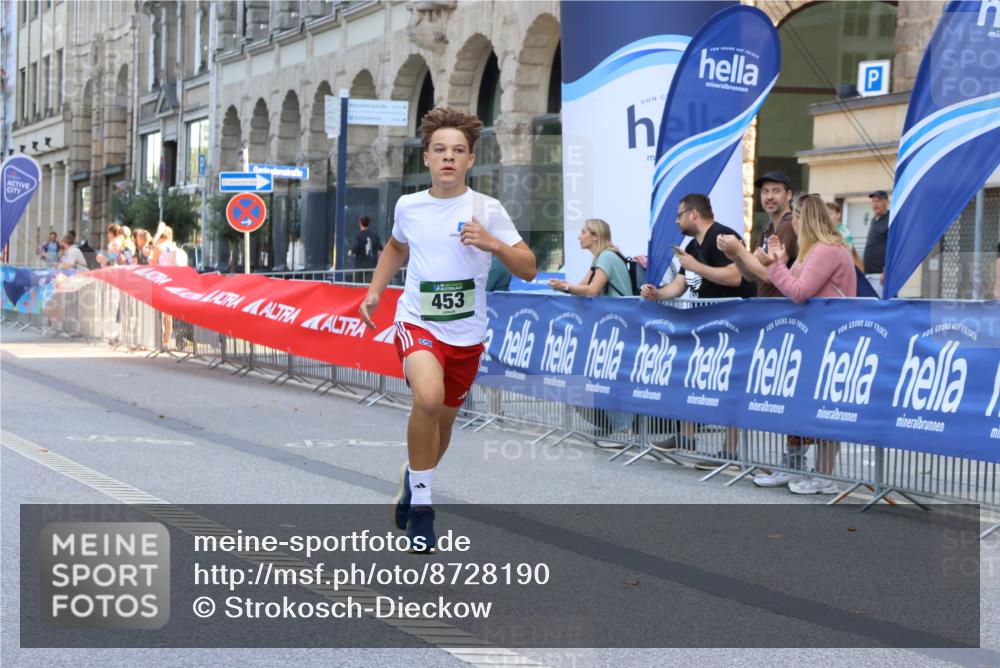 07.09.2025 - BARMER Alsterlauf Strokosch-Dieckow http://msf.ph/oto/8728190 07.09.2025 10:49:49 Ziel  meine-sportfotos.de