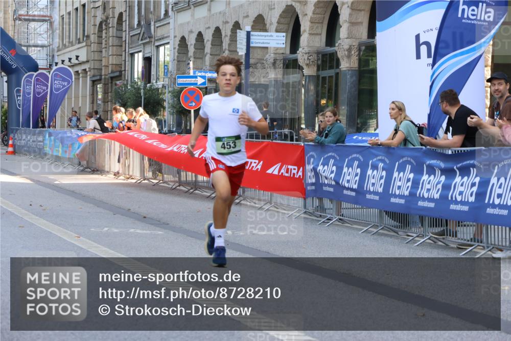 07.09.2025 - BARMER Alsterlauf Strokosch-Dieckow http://msf.ph/oto/8728210 07.09.2025 10:49:49 Ziel  meine-sportfotos.de