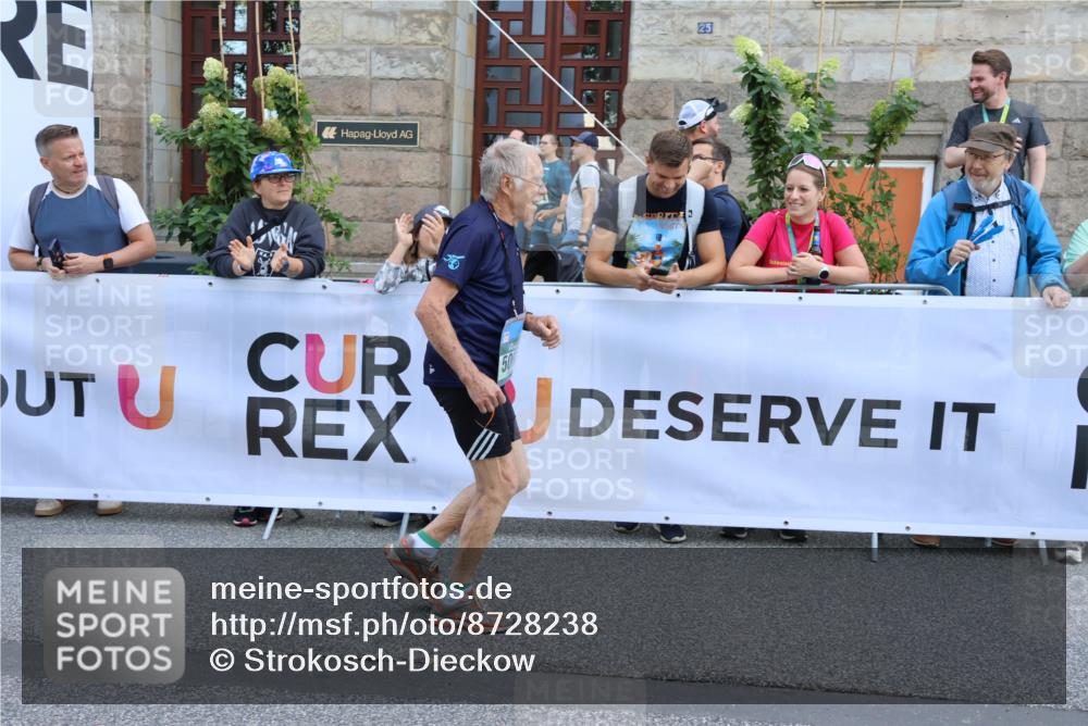 07.09.2025 - BARMER Alsterlauf Strokosch-Dieckow http://msf.ph/oto/8728238 07.09.2025 10:44:06 Ziel  meine-sportfotos.de
