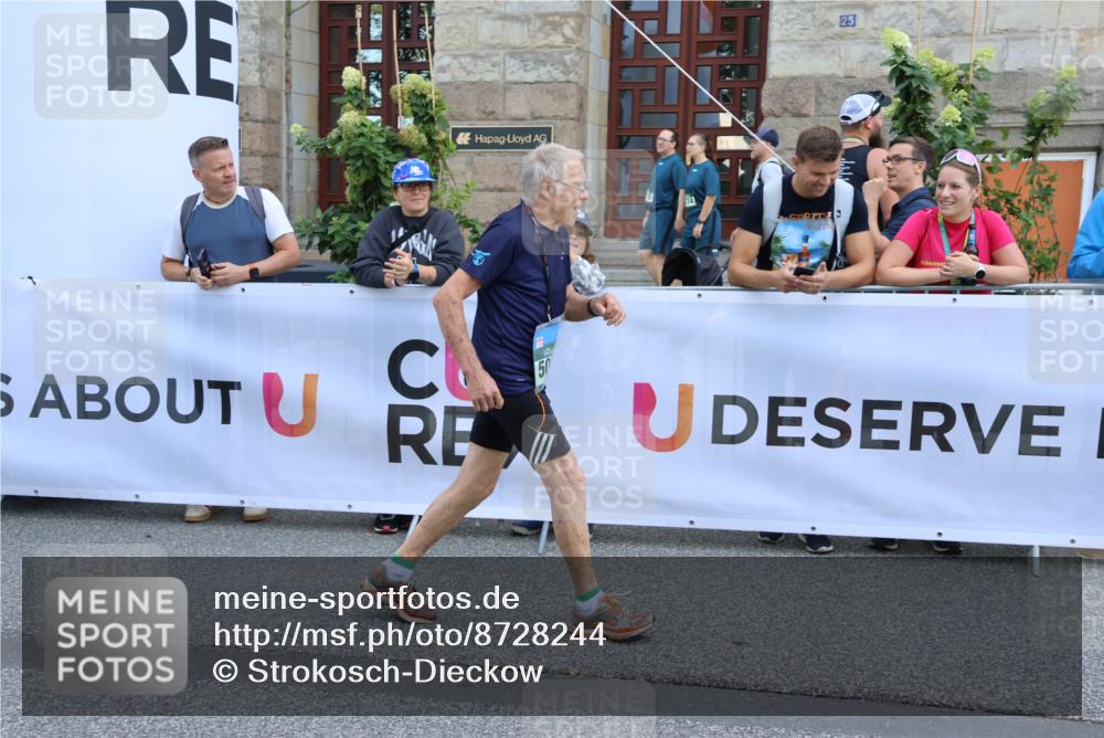07.09.2025 - BARMER Alsterlauf Strokosch-Dieckow http://msf.ph/oto/8728244 07.09.2025 10:44:06 Ziel  meine-sportfotos.de