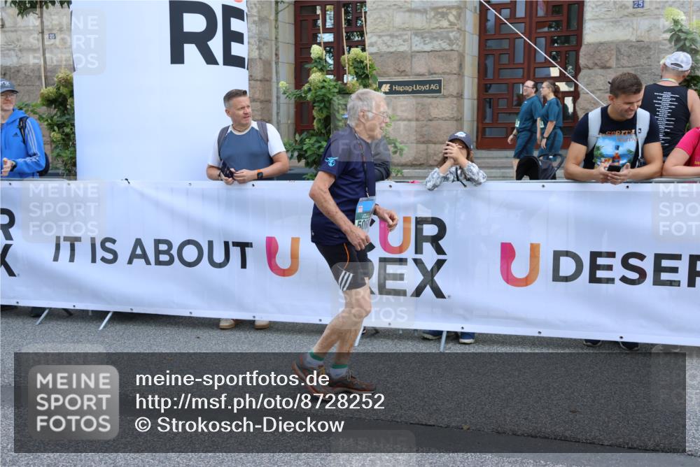 07.09.2025 - BARMER Alsterlauf Strokosch-Dieckow http://msf.ph/oto/8728252 07.09.2025 10:44:06 Ziel  meine-sportfotos.de