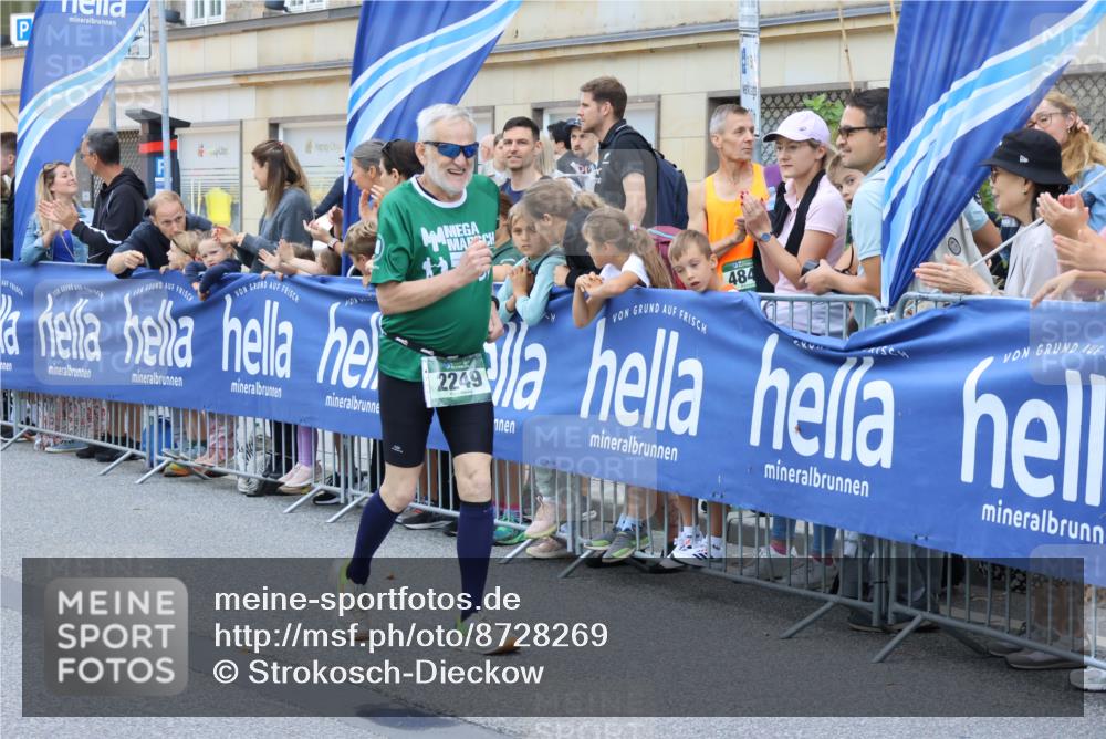 07.09.2025 - BARMER Alsterlauf Strokosch-Dieckow http://msf.ph/oto/8728269 07.09.2025 10:40:18 Ziel  meine-sportfotos.de