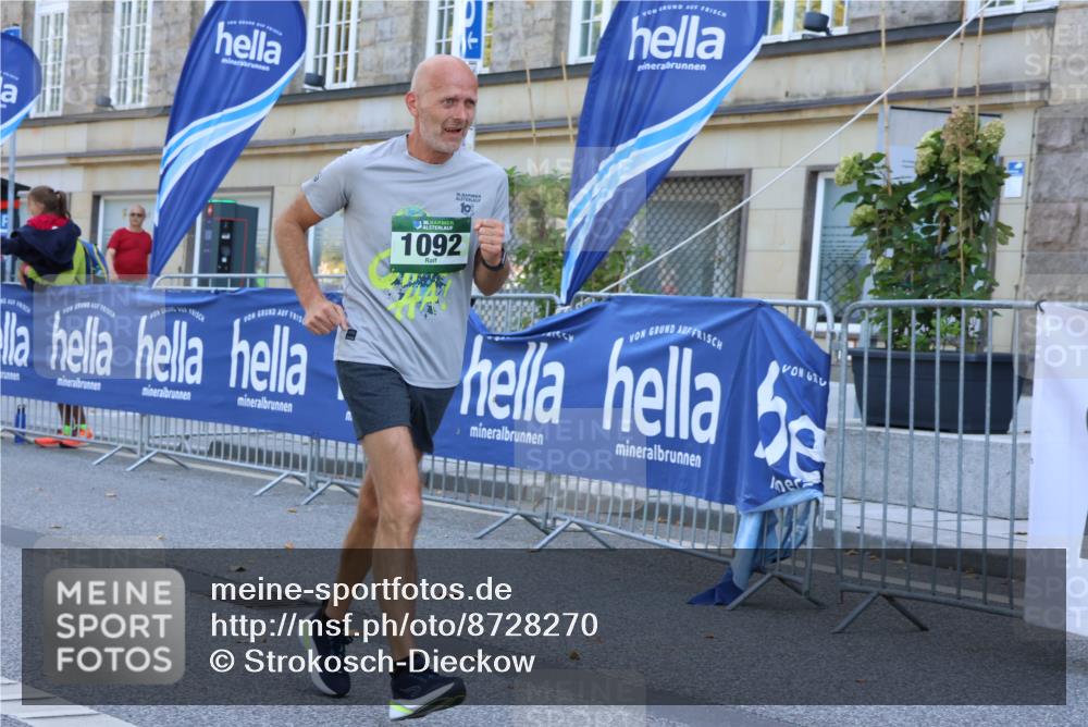 07.09.2025 - BARMER Alsterlauf Strokosch-Dieckow http://msf.ph/oto/8728270 07.09.2025 12:00:45 Ziel  meine-sportfotos.de
