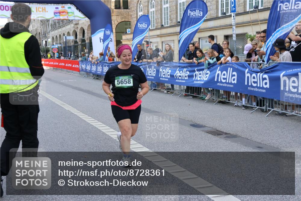 07.09.2025 - BARMER Alsterlauf Strokosch-Dieckow http://msf.ph/oto/8728361 07.09.2025 10:38:45 Ziel 4589 meine-sportfotos.de