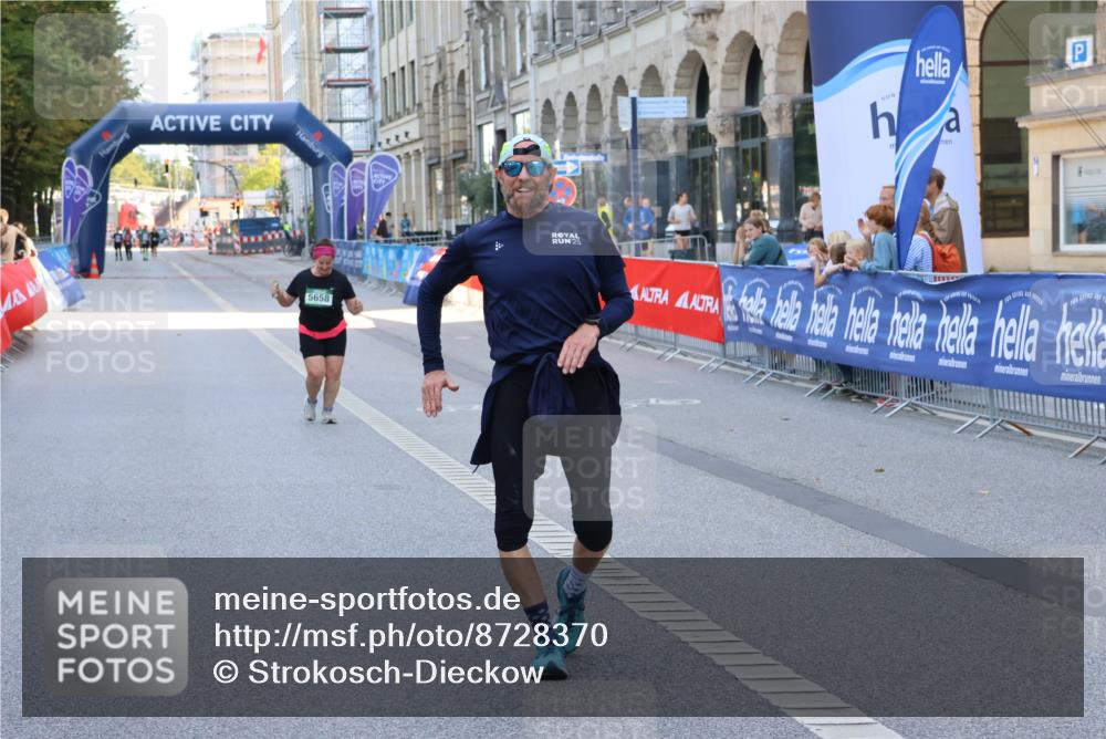 07.09.2025 - BARMER Alsterlauf Strokosch-Dieckow http://msf.ph/oto/8728370 07.09.2025 10:38:36 Ziel  meine-sportfotos.de