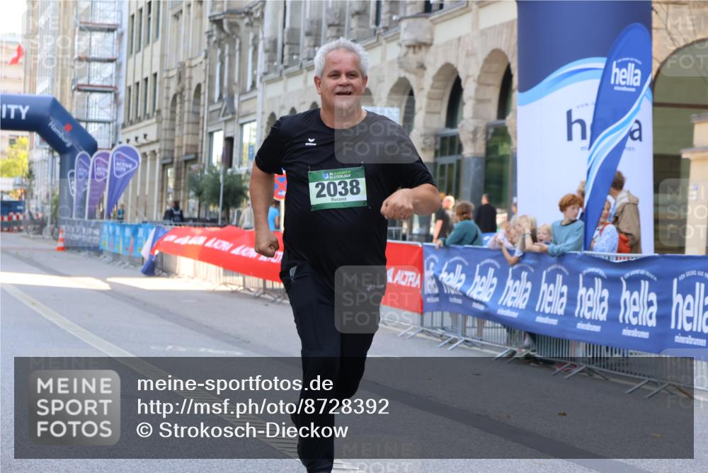 07.09.2025 - BARMER Alsterlauf Strokosch-Dieckow http://msf.ph/oto/8728392 07.09.2025 10:38:11 Ziel  meine-sportfotos.de