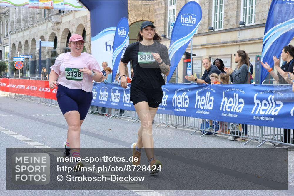 07.09.2025 - BARMER Alsterlauf Strokosch-Dieckow http://msf.ph/oto/8728424 07.09.2025 10:37:14 Ziel 2038 meine-sportfotos.de
